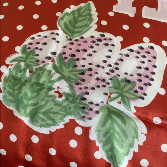 Bally NWT strawberry silk scarf square 35 X 34” - Picture 5 of 11